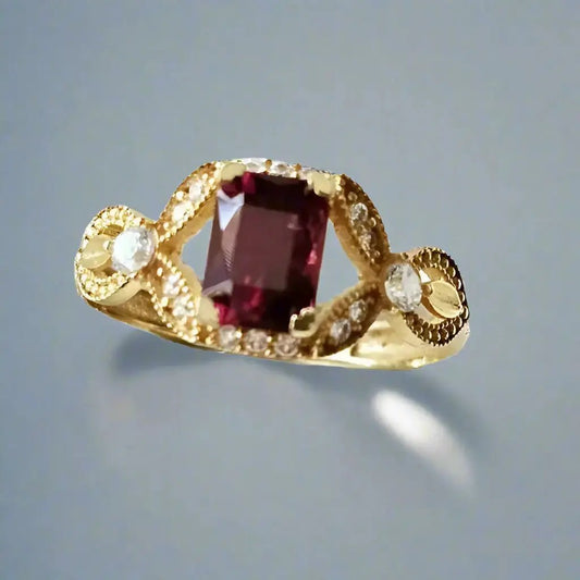 Ædelstensmykker - Deep Red Delight: 18 karat guld granatring - Ring