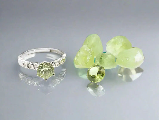 JEWELRY WITH PERIDOT