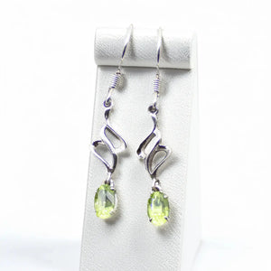Ædelstens øreringe i Sterling Sølv med Peridot - Øreringe