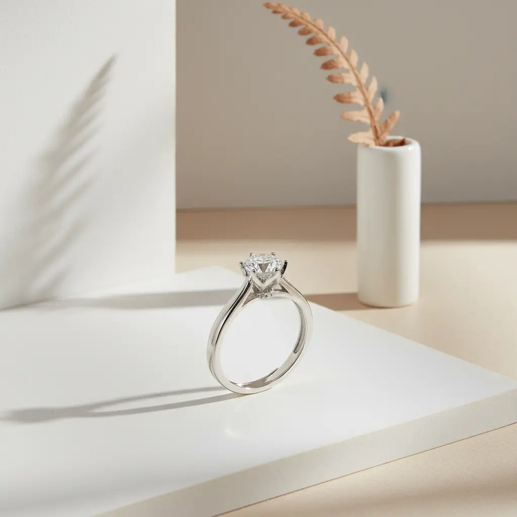 Elegant Sølvring med Aquamarine ædelsten - Ring