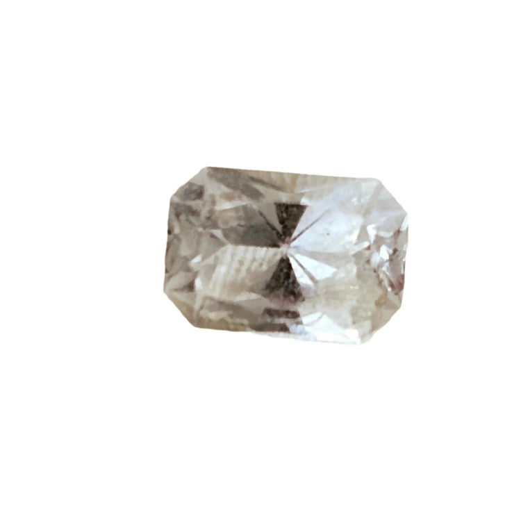 Funklende Aqua: Rektangulær Aquamarine - Gemstone