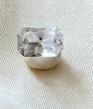 Funklende Aqua: Rektangulær Aquamarine Gemstone