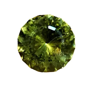 Gleaming Green: 1.25ct Round Facetted Peridot - Gemstone