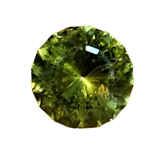 Gleaming Green: 1.25ct Round Facetted Peridot - Gemstone