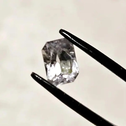 Pink Radiance: 1.5ct Facetted Rectangular Kunzite - Gemstone