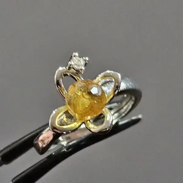 Silver plated ring with facetted yellow Amber - Ring