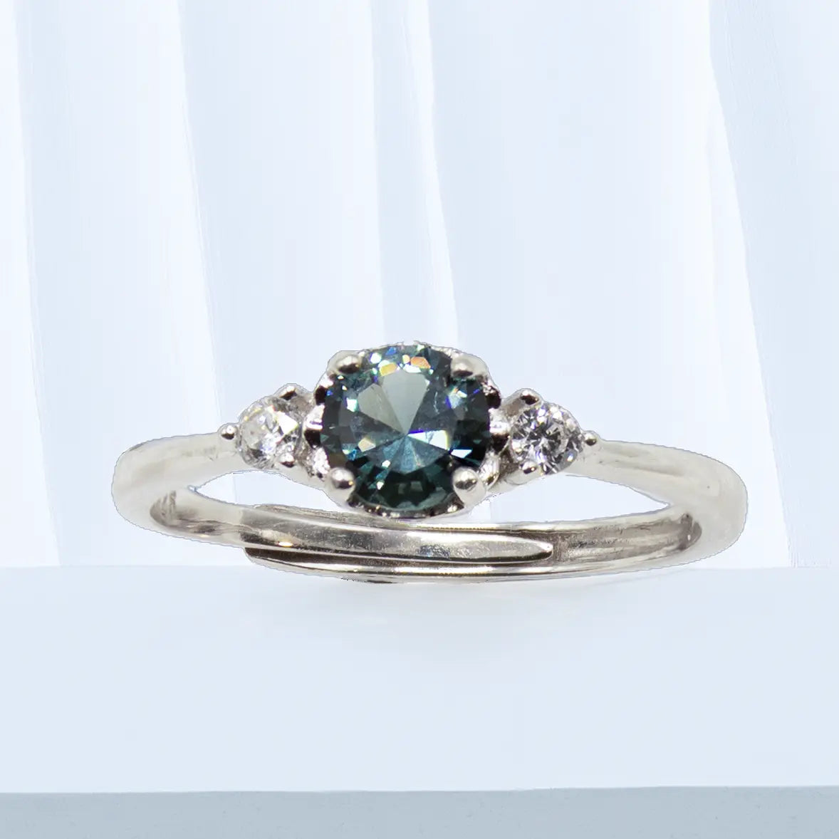Sølv Ring med Spinel og Zirkoner Ring