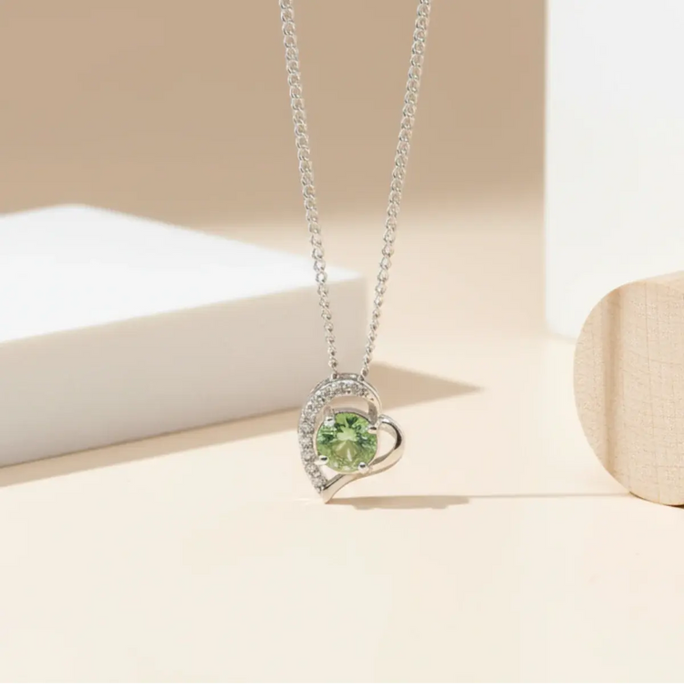 Sølvhalskæde med Hjerteformet Vedhæng Apatite ædelsten og Zirkoner – Klarhed og Elegance - Halskæde