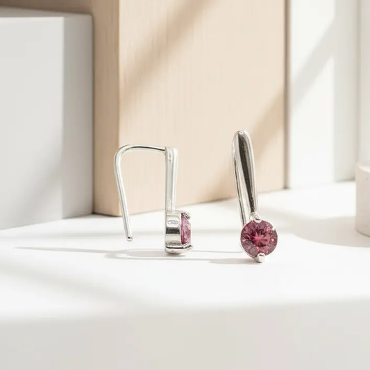 Sølvøreringe med Granat – Tidløs Elegance og Passioneret Glød - Øreringe
