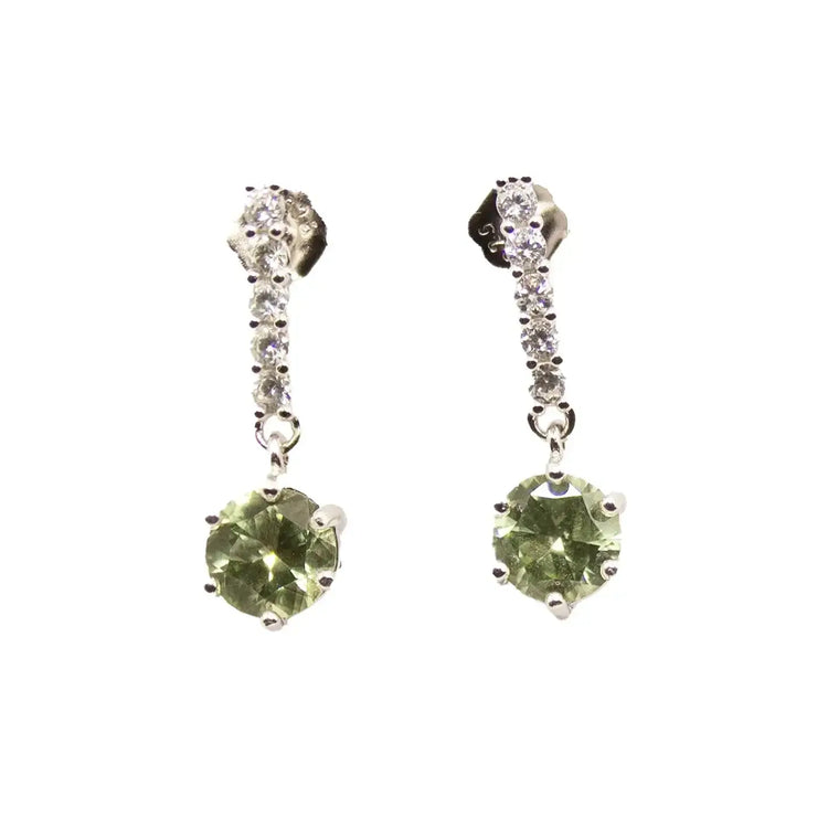 Sølvøreringe med Peridot og Zirkoner – Elegant Glans og Naturlig Farve - Øreringe