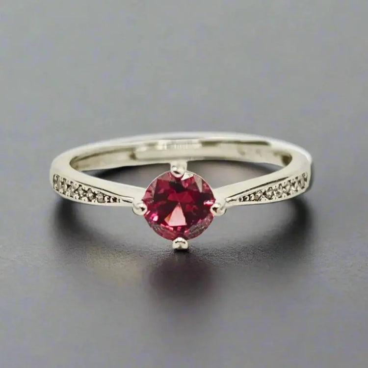 Sølvring med Granat - Ring