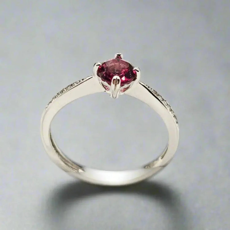 Sølvring med Granat - Ring