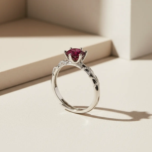 Sølvring med granat – tidløs styrke og elegance - Ring