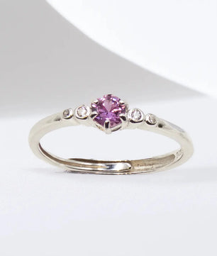 Sølvring med Pink Safir og Zirkoner Ring