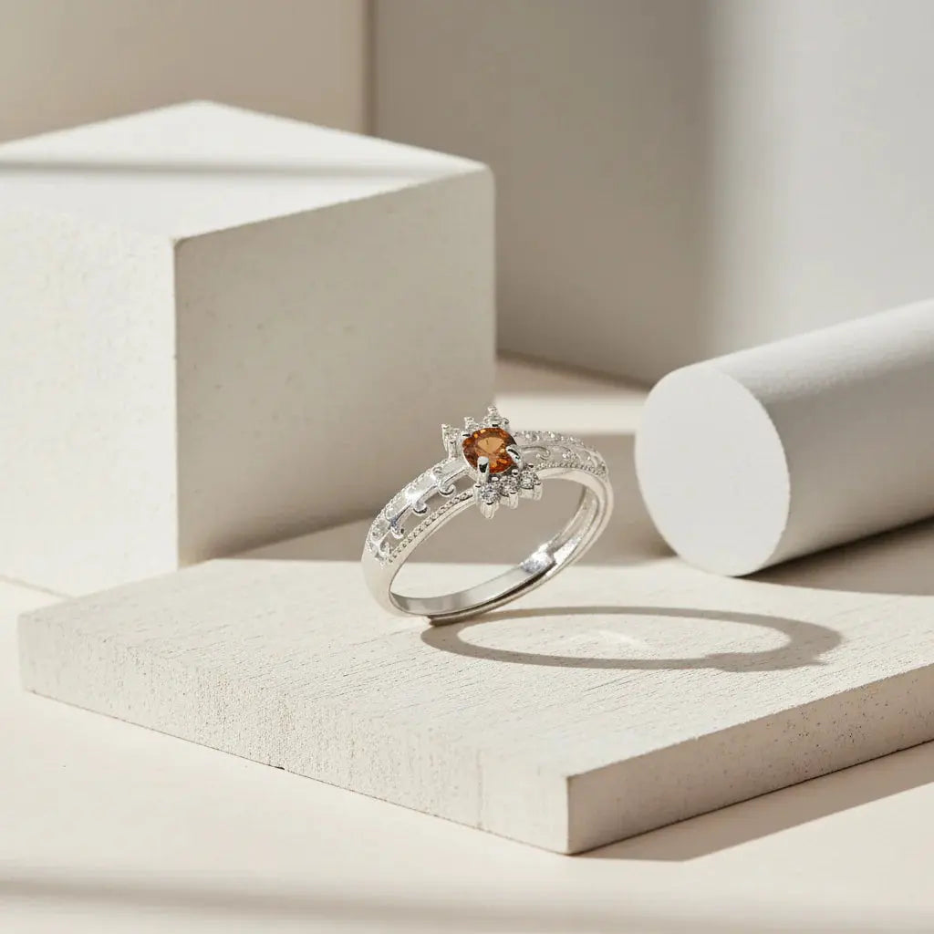 Sølvring med spessartine ædelsten – håndlavet elegance - Ring