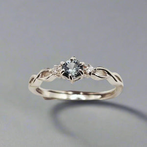 Sølvring med Spinel og Zirkoner - Ring