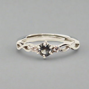 Sølvring med Spinel og Zirkoner - Ring