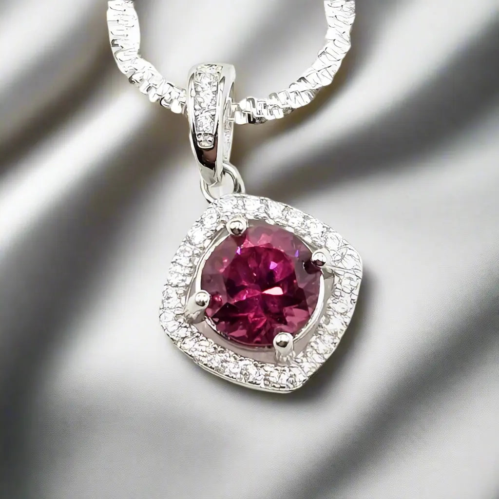 Sterling Silver Necklace with Garnet and Zirkons - Pendant & Necklace