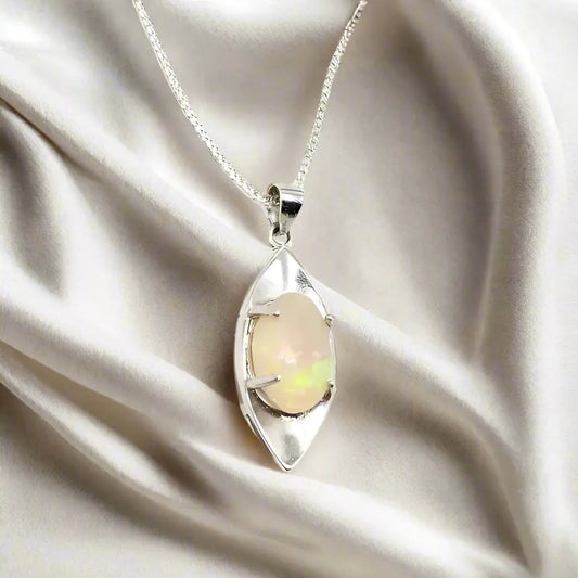 Sterling Silver pendant with 10x7mm oval velo opal - Pendant & Necklace