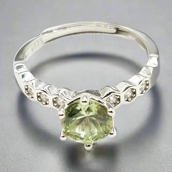 Sterling Silver Stunning Peridot Ring with Green Gemstone - Ring