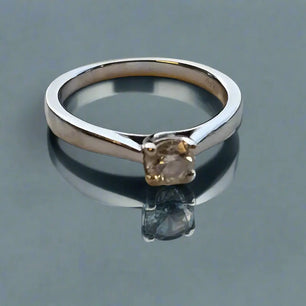 Timeless Elegance: 14ct White Gold Ring with 0.30ct Diamond - Ring