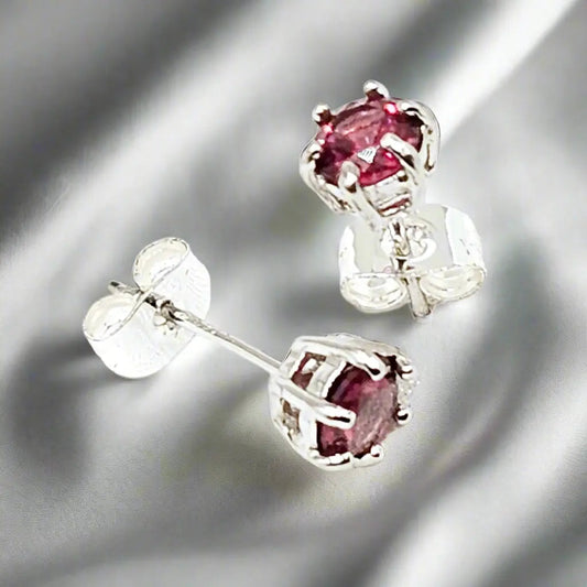 Women’s Earrings: Silver Earrings with Rhodolite Garnet - Earrings